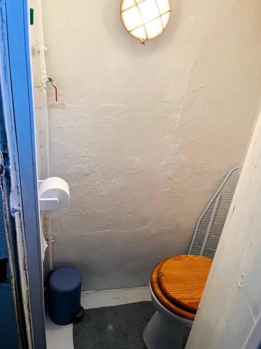 Cute Marais Private Studio For 2 Paris Exterior photo